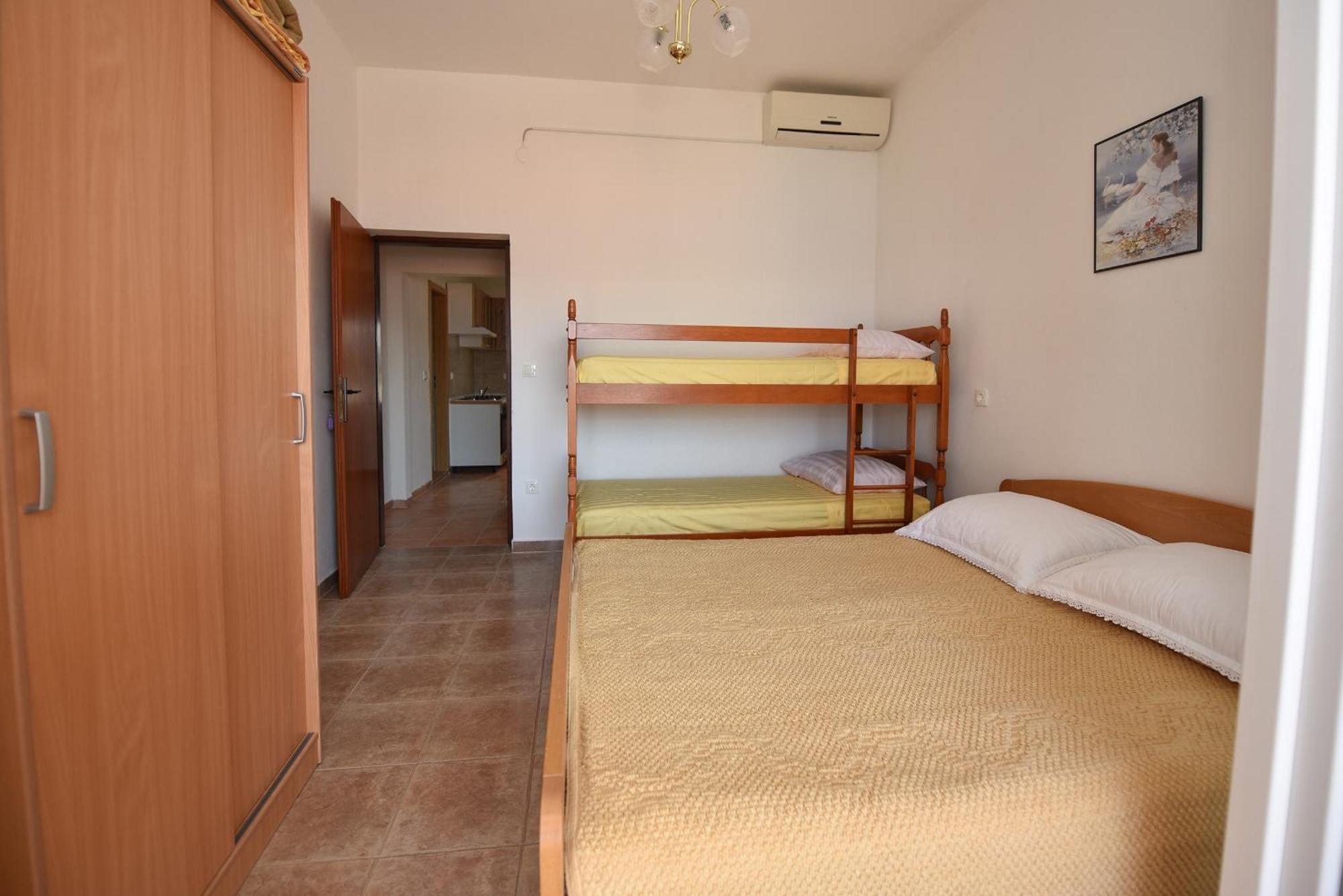 Apartments By The Sea Metajna, Pag - 6522 Zubovići Værelse billede